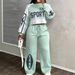 Women's Retro Letter Tracksuit Set Casual Two-Piece Outfit With Raglan Sleeve Cropped Sweatshirt And Jogger Pants_ecoleips.com