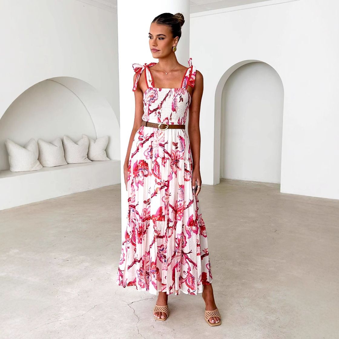 Women's Clothing Spring And Summer Flower Printed Sling With Elastic Waist And Knotted Shoulder Strap With Large Dress_ecoleips.com