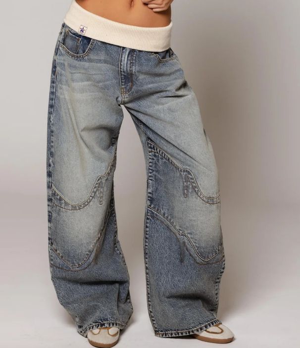 Women's Black High Waist Flare Jeans - Y2K Embroidery Logo Bootcut Denim Pants, Slim Fit & Streetwear Aesthetic For Daily Casual & Party Wear_ecoleips.com