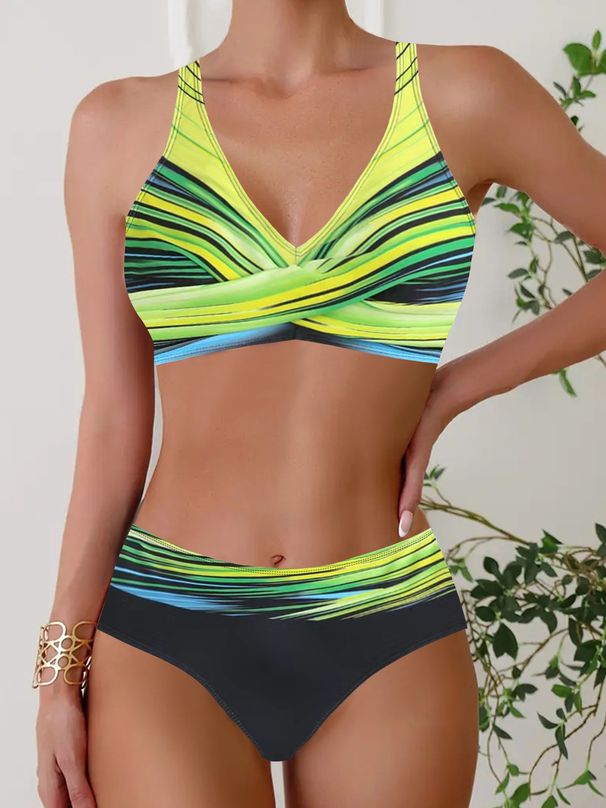 Women's Clothing New Plus Size Colorful Printed Bikini Set Triangle Skirt Two Piece Swimsuit For Women_ecoleips.com
