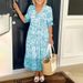 Summer Casual Commute Dress With Mid-Waist Floral Print And Five-Section Sleeves, Large Size, Loose Fit, Versatile_ecoleips.com