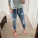 Women's Clothing High Waist Ripped Elastic Waist Jeans_ecoleips.com