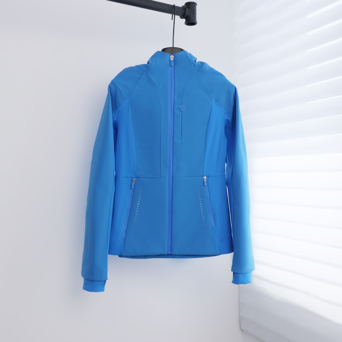 Women's Clothing Windproof Waterproof Fleece Lined Hooded Slim Fit Sports Jacket Softshell Yoga Suit_ecoleips.com