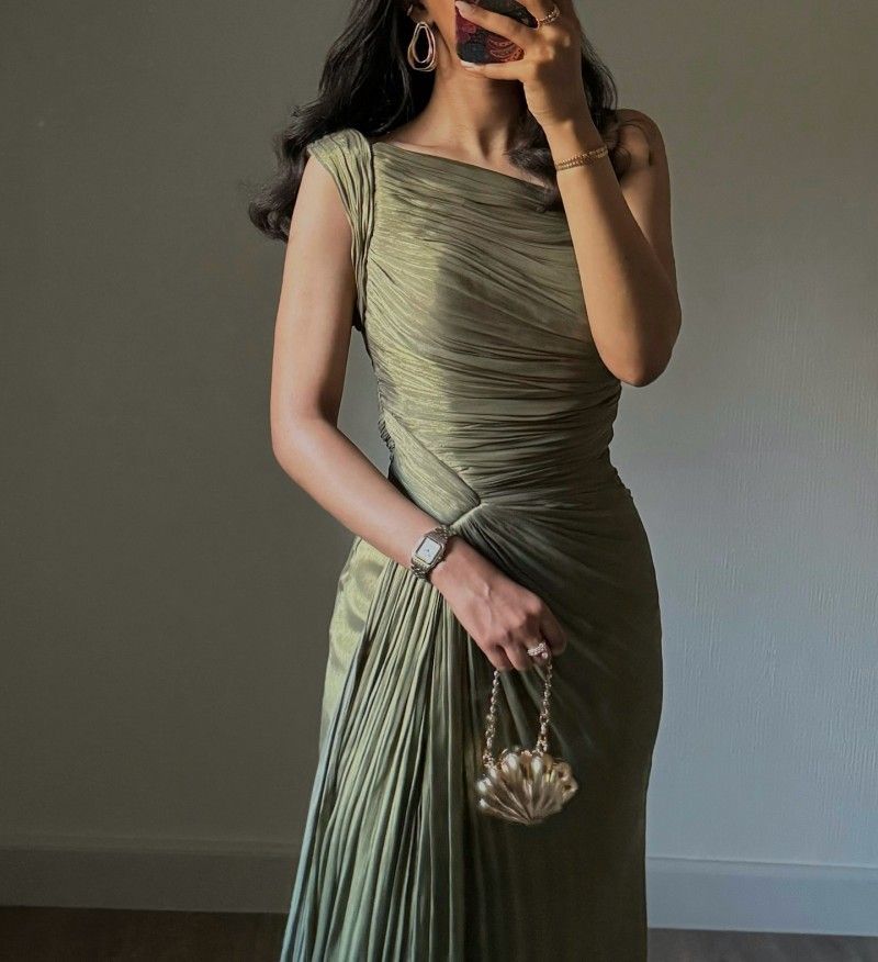 Women's Clothing Autumn And Winterwomen's Wear Pleated Ribbon Sparkling Evening Dress_ecoleips.com