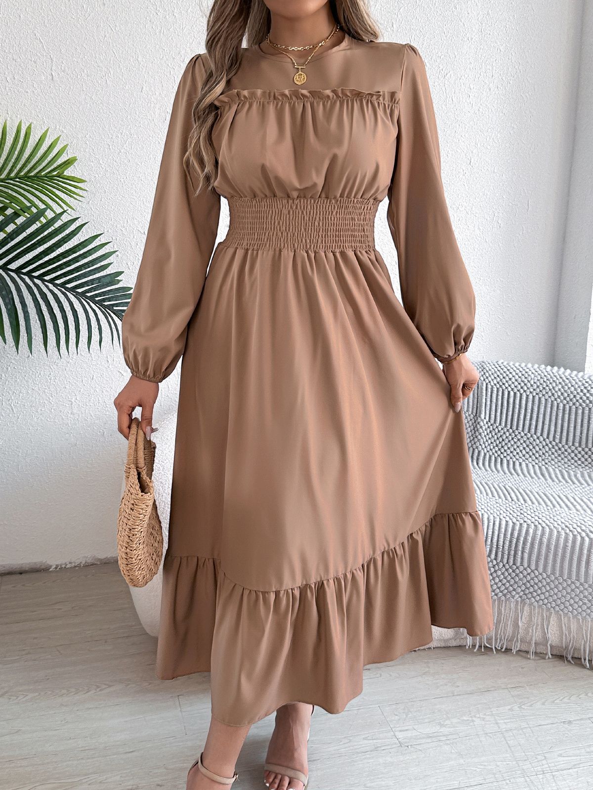 Real Shot Of 2026 Spring/Summer European And American Solid Color Elegant Ruffled Waist-cinching Pleated Long Dress_ecoleips.com