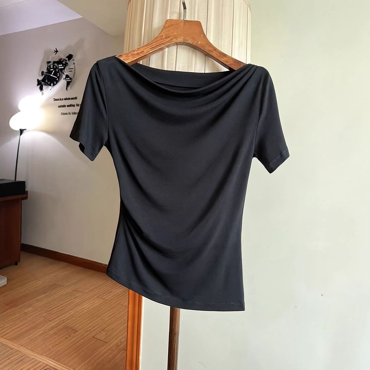 Nanyou Women's European Style Pleated Slim Fit T-Shirt Short Sleeve Irregular Hem New Style 2025_ecoleips.com