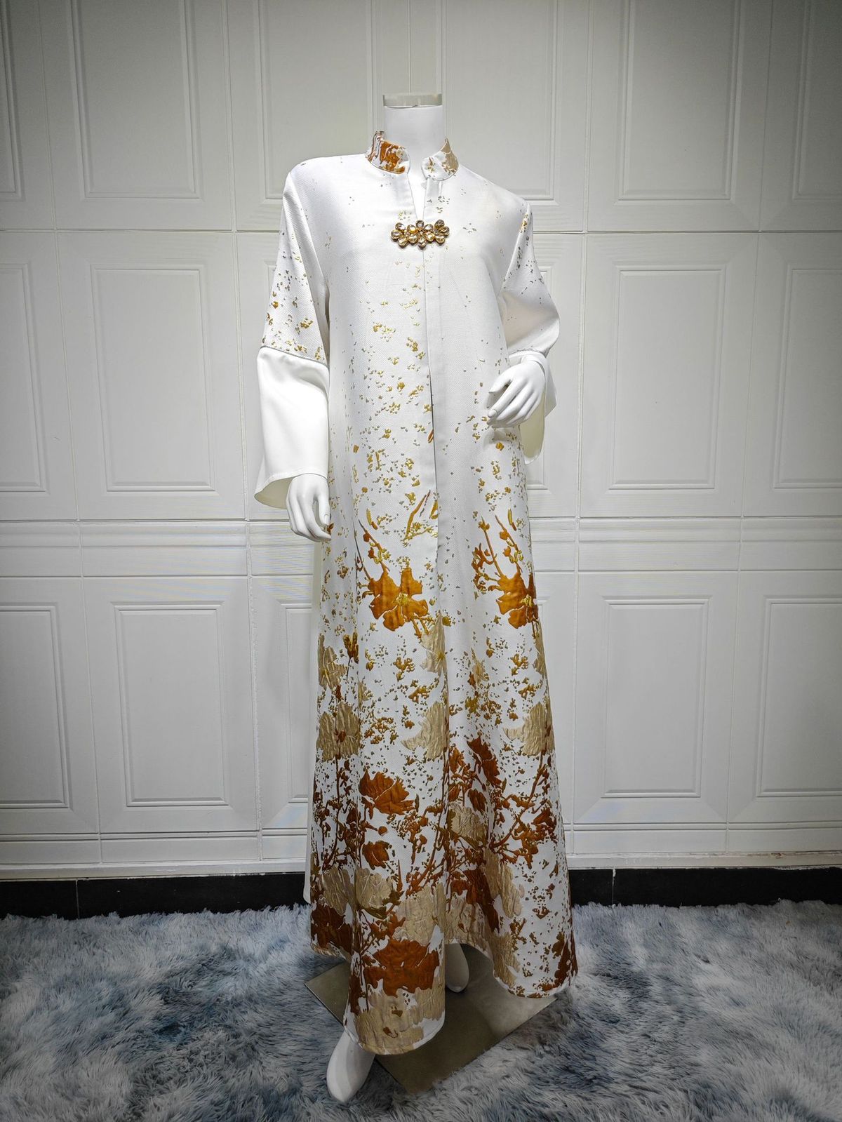 Elegant Jacquard Jalabiya Dress – Modest Muslim Long Sleeve Maxi Dress For Home & Banquets (Sky Blue, Apricot, Mint Green) – Flowing Polyester Abaya_ecoleips.com