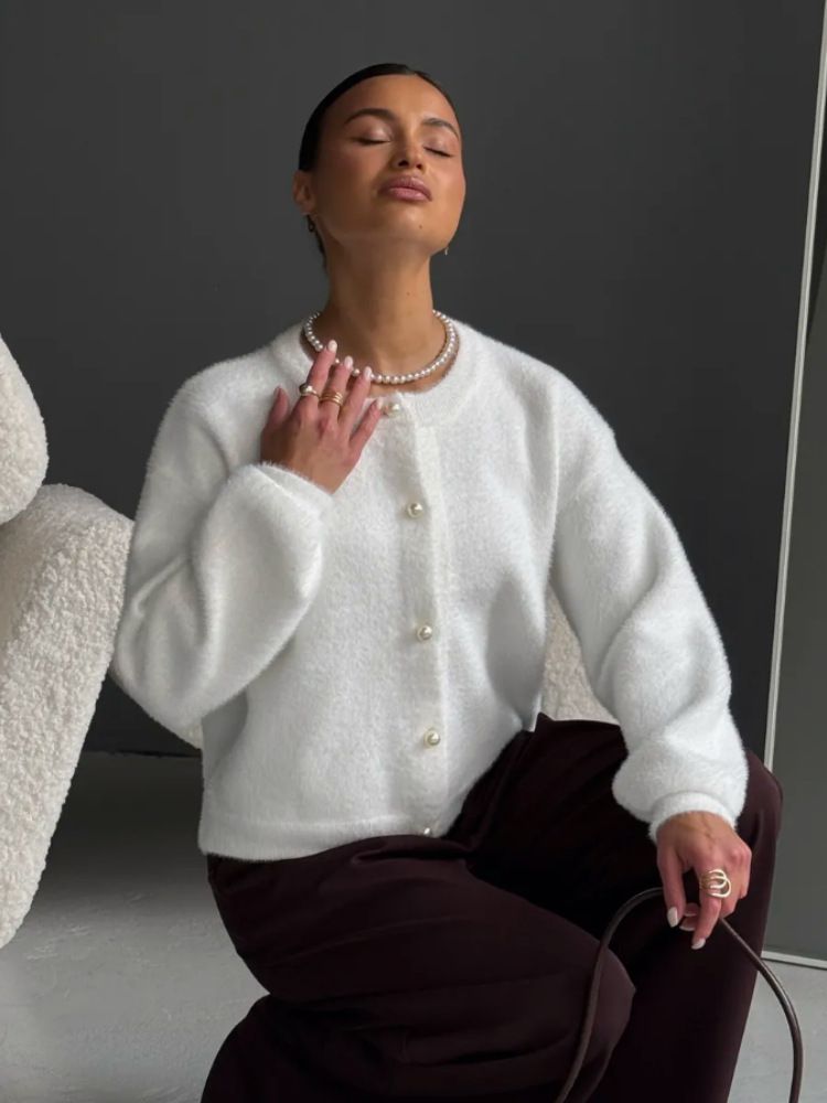 Cropped Faux Shearling Cardigan – Oversized Knit Coatigan (One Size, Cream White, Nylon-Polyester Blend, , Fall/Winter Layering Staple)_ecoleips.com