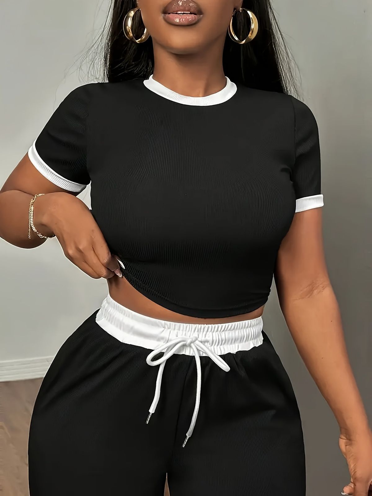 Women's Color Block Two Piece Set Black And White Fitted Top Loose Pants Hot Seller_ecoleips.com