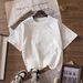Women's Oversized Cotton Tee Soft And Breathable Casual T-Shirt for Streetwear And Daily Comfort Versatile Color Options_ecoleips.com
