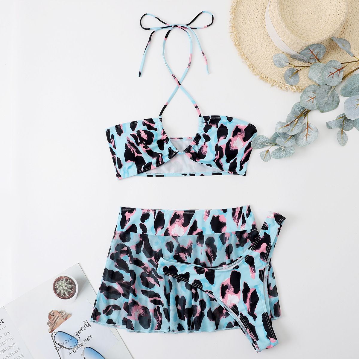 Leopard Print Bikini Set For Women - Sexy Swimwear 3-Piece With Underwire & Padded Top (Blue Animal Print)_ecoleips.com