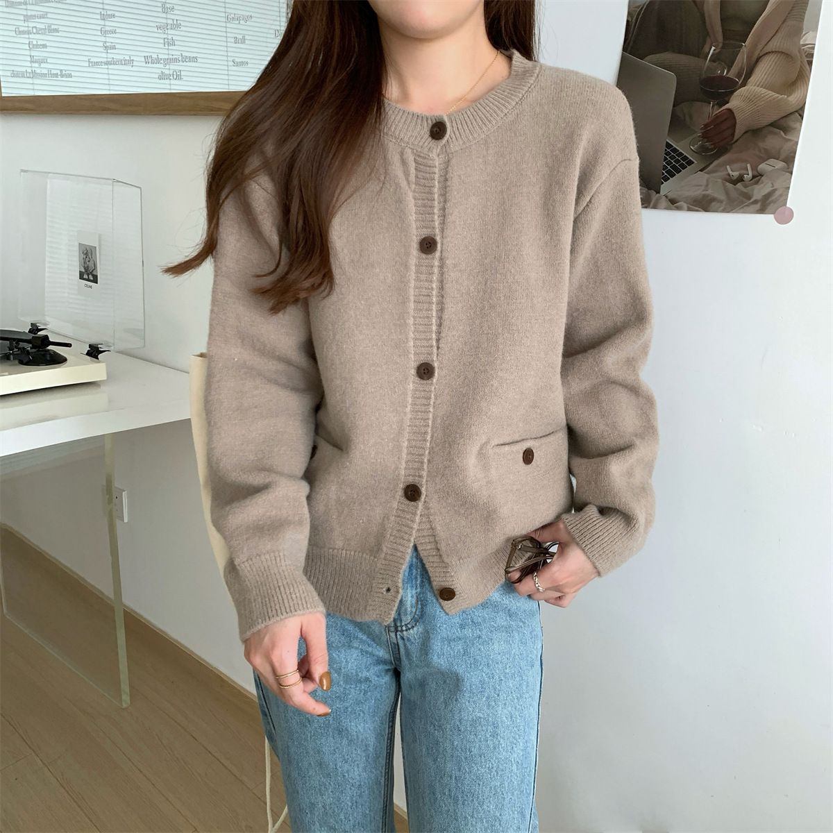 Women's Soft Cozy Short Cardigan Sweater Style Loose Long Sleeve Knitted Top For Autumn Winter_ecoleips.com