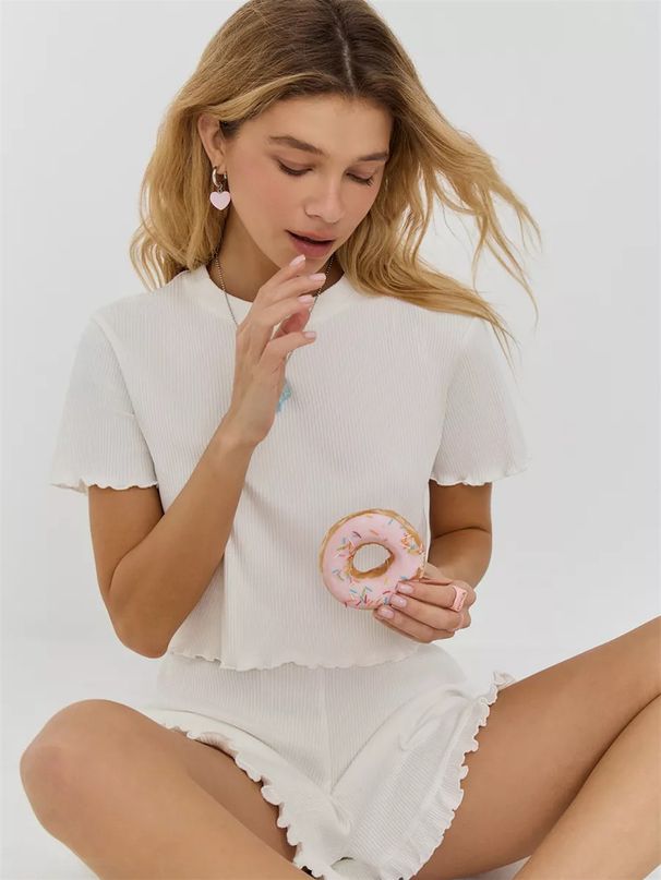 New Fashion Women's Clothing Ruffle Edge Short-sleeved Casual Shorts Two-piece Set_ecoleips.com