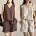 Women's Fashion Two-Piece Set Summer New Design V-Neck Sleeveless Top And Relaxed Shorts Casual Outfit_ecoleips.com