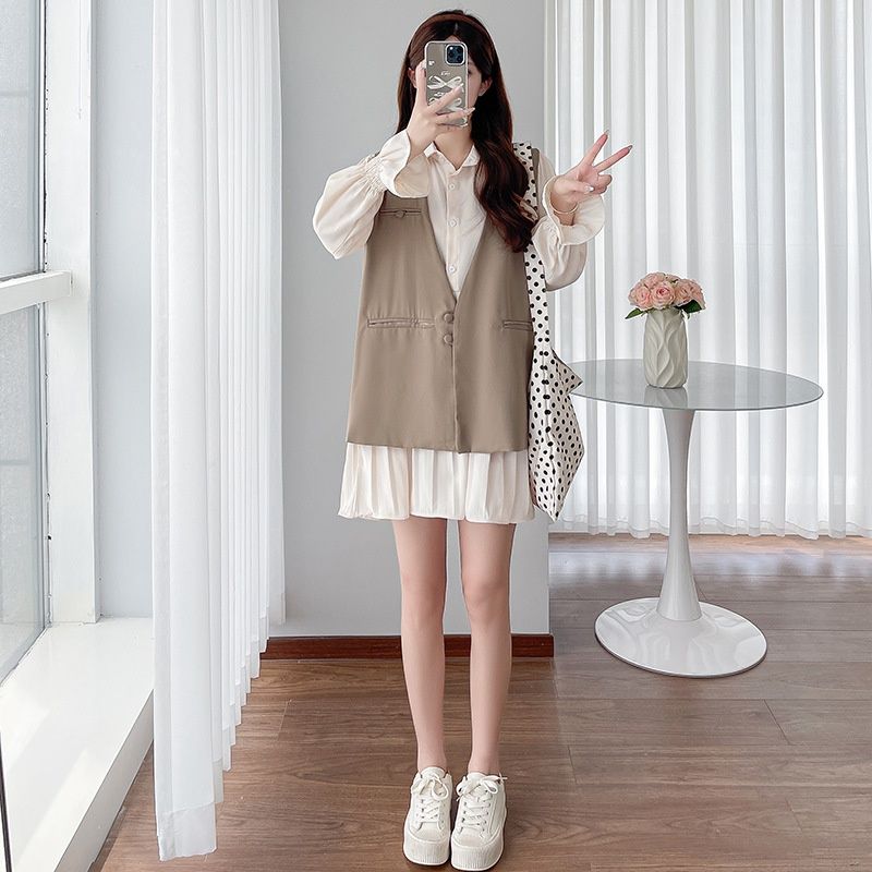 Autumn New Korean Fashion Khaki Vest Two-Piece Maternity Dress_ecoleips.com