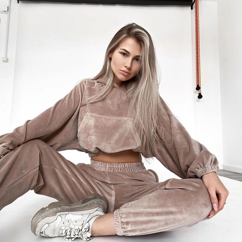 Women's Clothing fashion sports suit long sleeved hooded sweatshirt trousers two piece suit_ecoleips.com