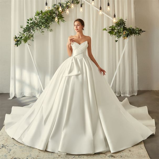 Bridal Simple Satin Trailing Wedding Dress Sweetheart Neck Strapless Large Swing Wedding Bow Satin Ball Wedding Dress_ecoleips.com