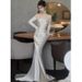 French Style Light Wedding Dress Simple Long Sleeve Off-Shoulder Bridal Gown Elegant White Mermaid Style_ecoleips.com