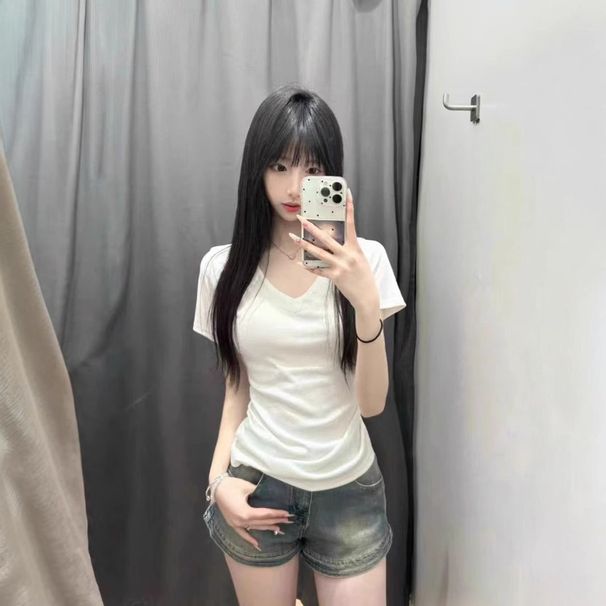 American Short-sleeved Front Shoulder V-neck T-shirt Women's Summer Slim-fit Spice Girls Versatile And Thin Design Niche Ice Silk Breathable Top_ecoleips.com