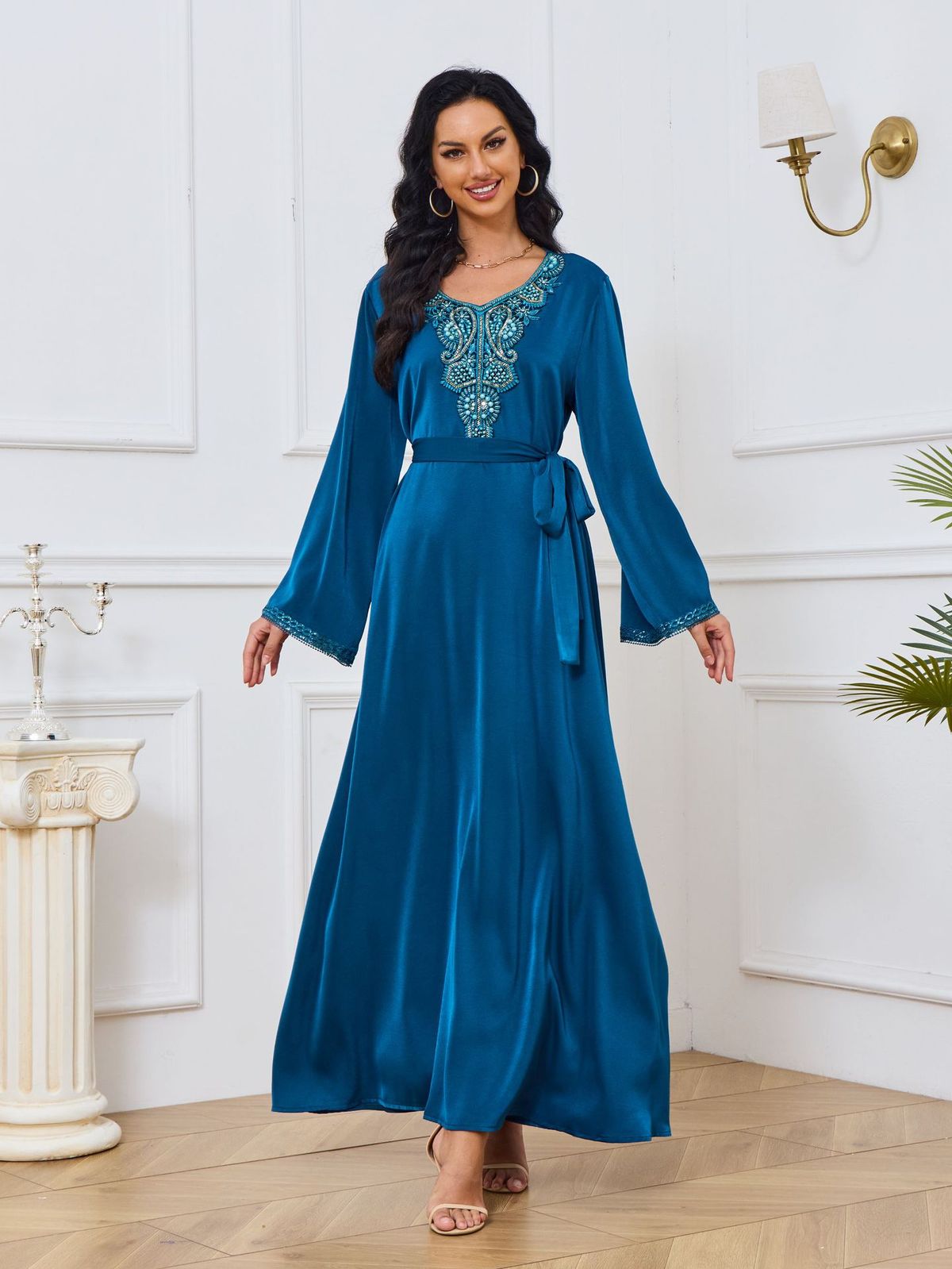 Women's Clothing Women's Muslim Robe New Beaded Temperament Slim Dress_ecoleips.com