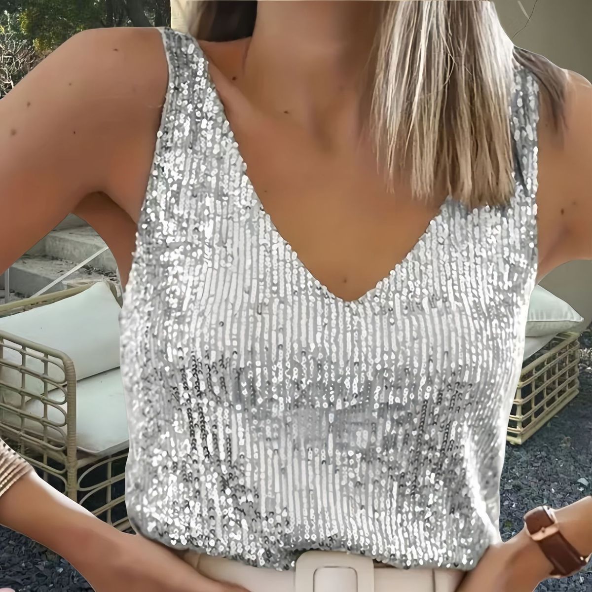 Sexy V-Neck Sequin Vest for Women Summer European American Style Mature Ladies Fashion Top_ecoleips.com