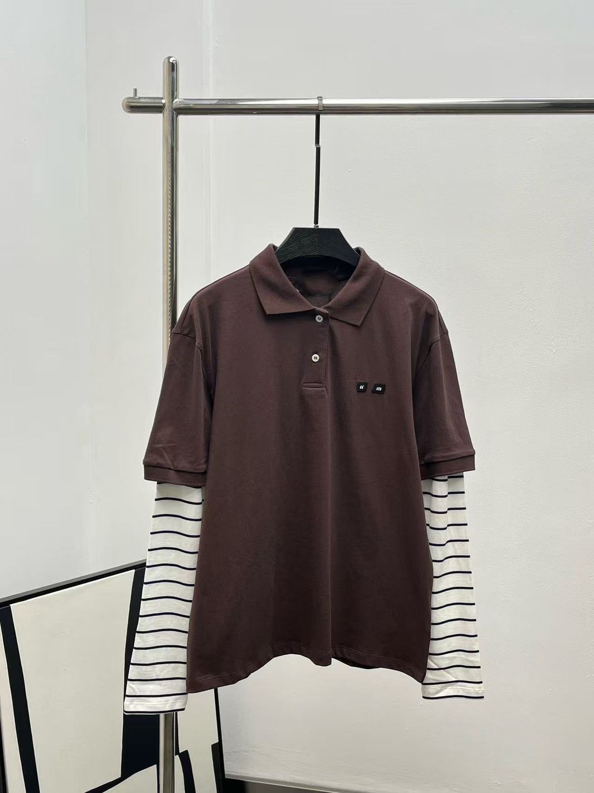 2025 Early Autumn New M Style Micro Label Polo Collar Striped Long Sleeve F Ake Two-Piece T-Shirt Top_ecoleips.com