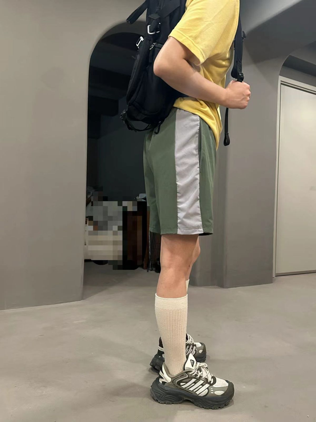 2025s 【T7311】Unisex SU Dry Mid Pants Side Seam Color Block Shorts_ecoleips.com