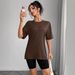 Women's Oversized Casual T-Shirt Soft Breathable Plain Tee for Everyday Comfort And Layering_ecoleips.com