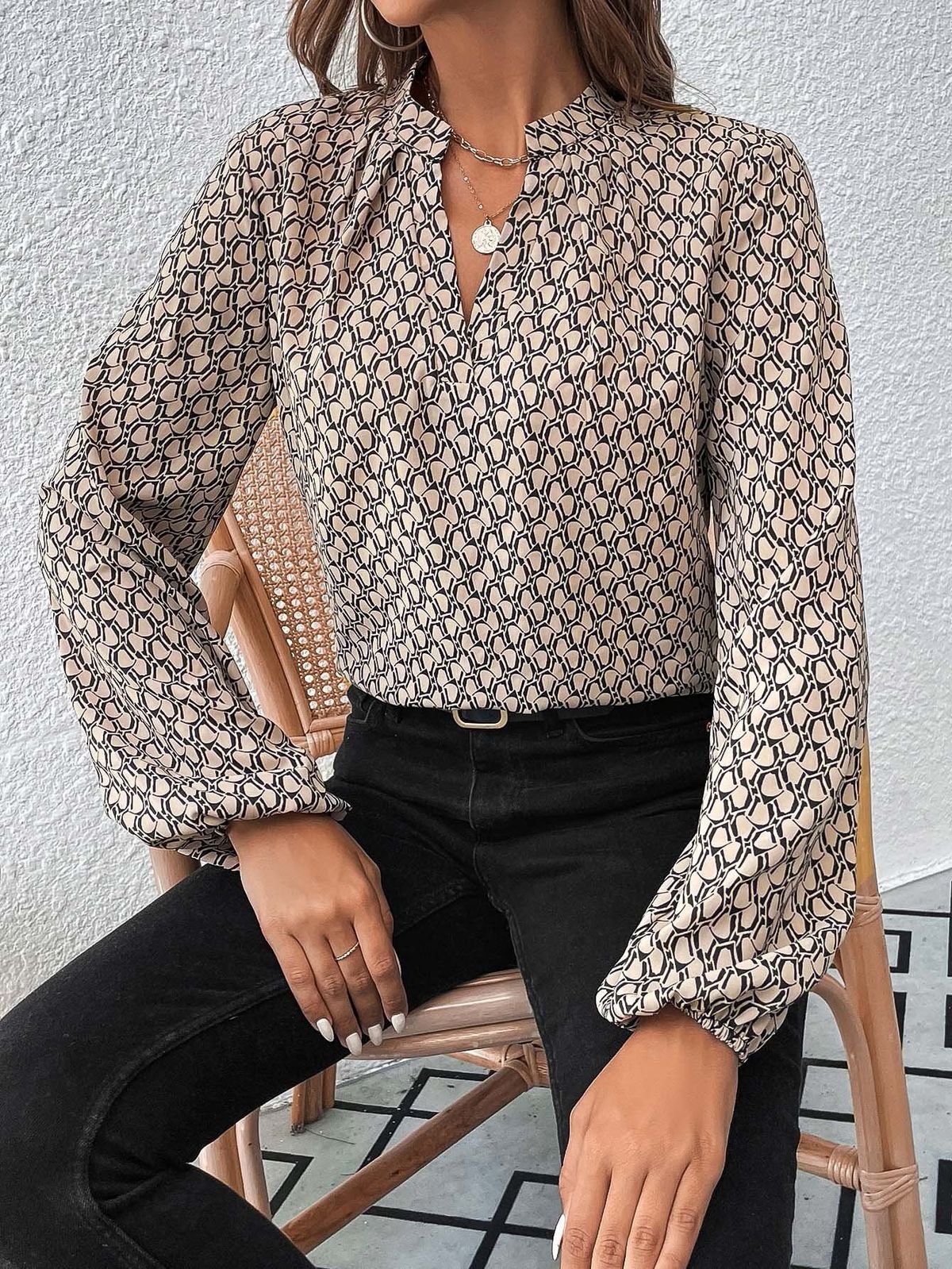 NewEuropean And American Cross-border Women's Printed Pleated Collar Lantern Sleeve French Elegant Blouse Top_ecoleips.com