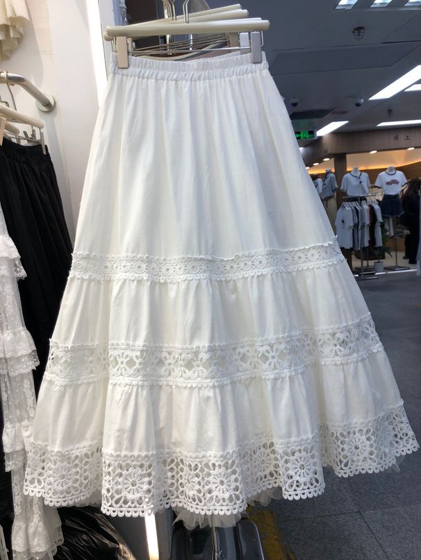 Slimming Elegant A-Line Maxi Skirt White Lace Trim Embroidered Hollowed Out Detail Casual Mid-Calf Spring/Autumn Skirt_ecoleips.com