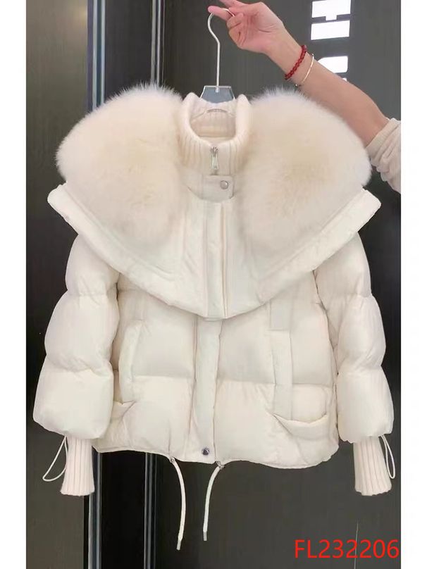 Petite Winter Parka With Oversized Faux Fur Collar – Short Quilted Puffer Coat, Thickened Polyester Shell (S-XL)_ecoleips.com