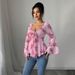 Voya Women's Spring And Summer New Style Pink Floral Bow Tie Tied Trumpet Sleeves Slim Fit Short Chiffon Top_ecoleips.com