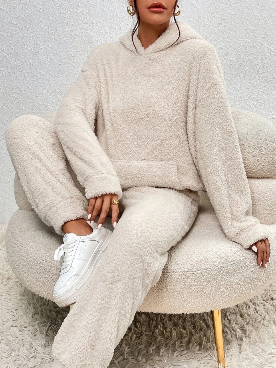 Autumn And Winter Casual Women's Solid Color Plush Hooded Long Sleeve Pant Suit_ecoleips.com