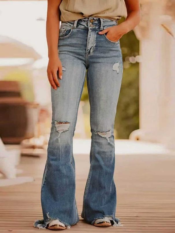 Elegant Distressed Flare Jeans For Women – Vintage Washed Denim With Double Button Detail_ecoleips.com