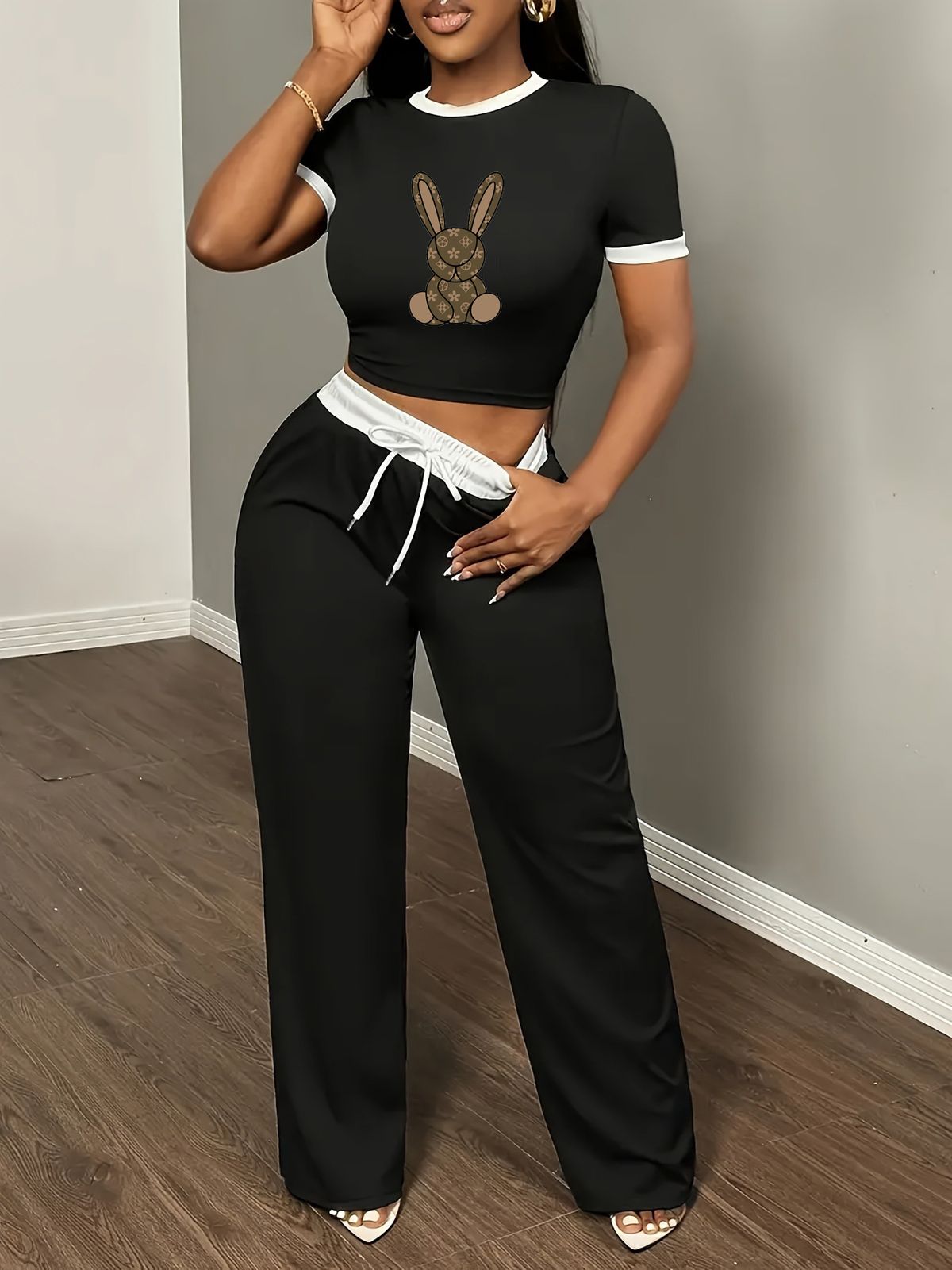 Women's Casual Sporty Two-Piece Set Short Sleeve Top Comfortable Pants Black White-11237_ecoleips.com