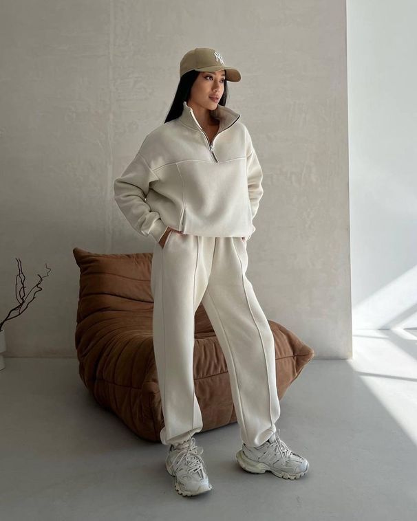 Wind Loose Casual Fashion Stitching Thickening Long Sleeve Stand Collar Sweater Trousers Suit_ecoleips.com