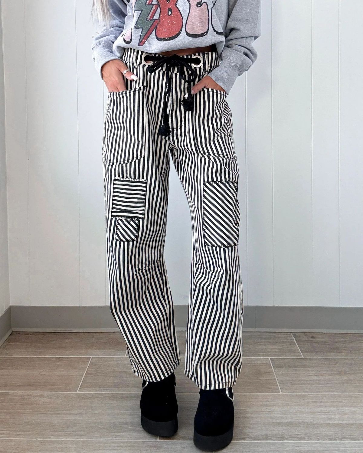 Women's Casual Fashion Loose Striped Straight Leg Trousers_ecoleips.com