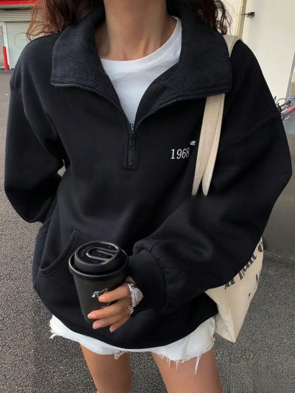 Voya Women's Oversized Half-Zip Sweatshirt – Navy Blue Longline Pullover With 1968 Print, Casual Long Sleeve Streetwear Top, EU Fashion_ecoleips.com