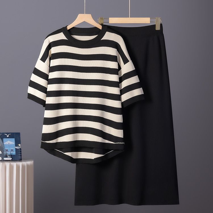 K New Women's Fashion Set Short Sleeve T-shirt+Half Skirt Knitted Two Piece Set For Women_ecoleips.com