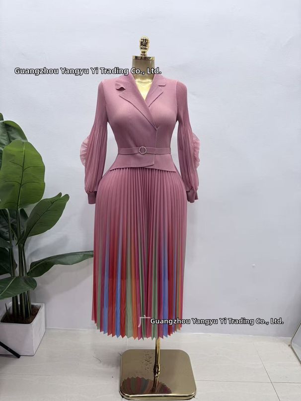 Spring Fashion Women's Slim Fit Dress Lantern Sleeve Collar Pleated Skirt Versatile Simple Style_ecoleips.com