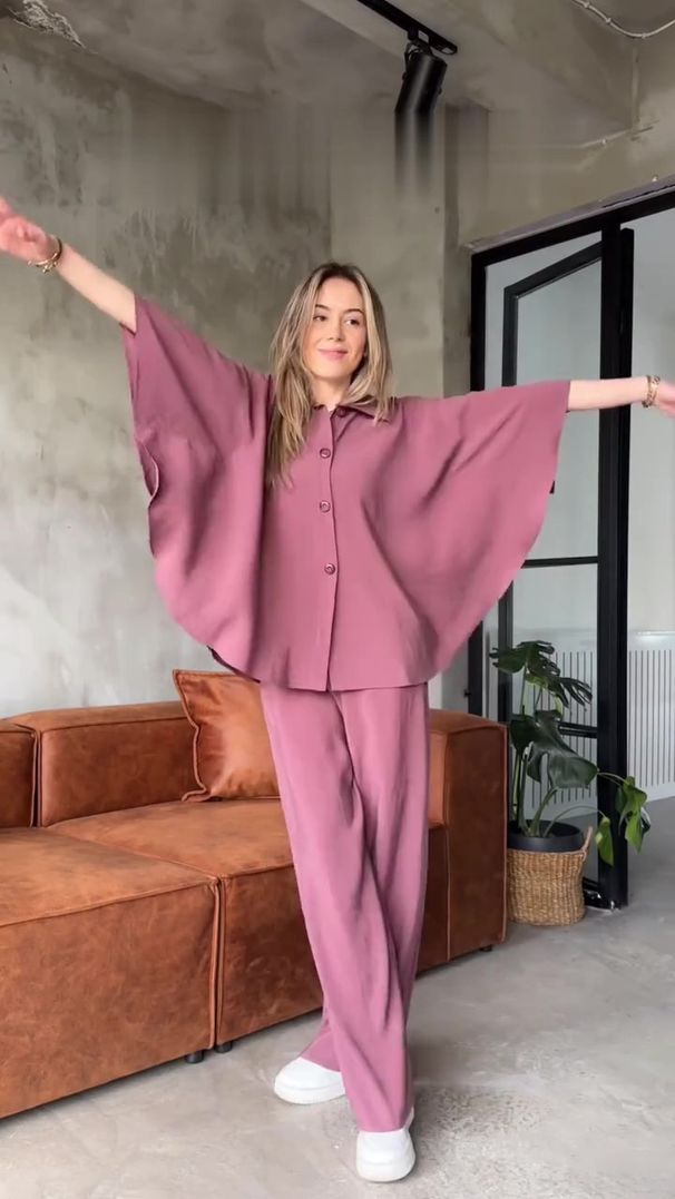 Women's Clothing Fashion Casual Suit Bat Sleeve Loose Shirt Trousers Two Piece Suit_ecoleips.com