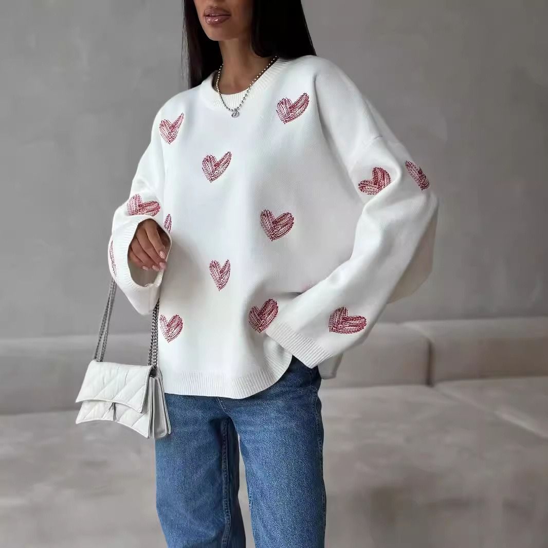 Heart-Embroidered Boyfriend Sweater – Slouchy Ribbed Knit With Color-Block Design (50% Cotton, Drape-Fit, Machine Washable)_ecoleips.com