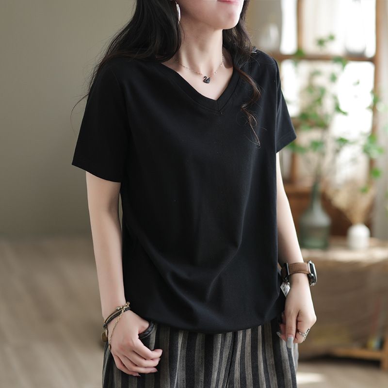 Dopamine Summer Wear: V-Neck Top With Label, Loose Fit, Suitable For Plus-Size Women; Short-Sleeved Design That Looks St_ecoleips.com