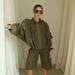 Wholesale Women's Summer Shoulder-Buttoned Cinched-Waist Pilot Jacket Three-Piece Set_ecoleips.com