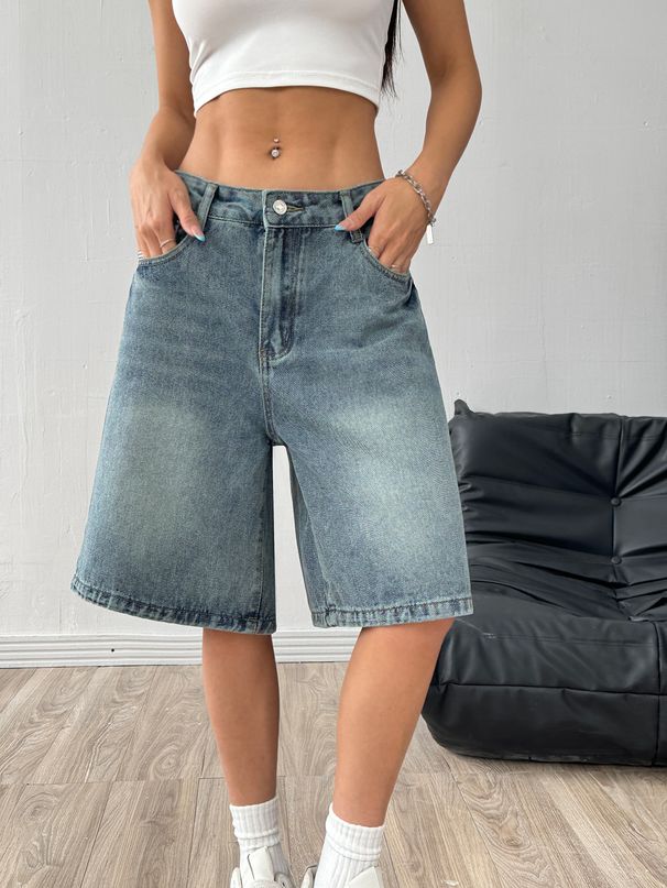 Women's Denim Shorts – Relaxed Fit Mid-Rise Washed Blue/Black Bermuda Shorts (XS-2XL) – Casual Comfort For Summer & Travel_ecoleips.com