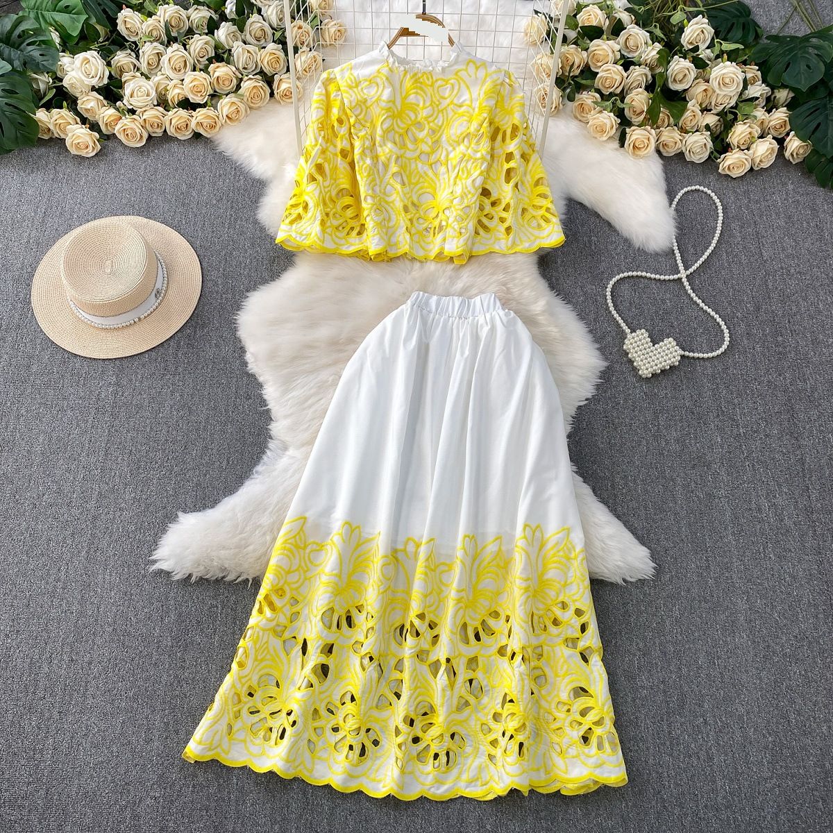 Women's Clothing Water Soluble Lace Round Neck Short Top High Waist Slim Skirt Two Piece Set_ecoleips.com