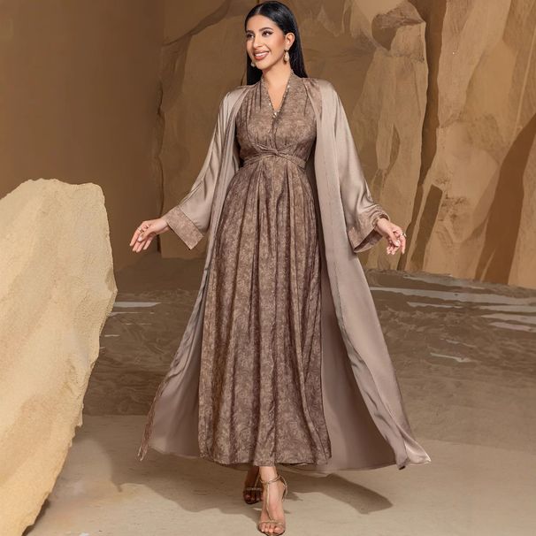Ba5031 Khaki Two-Piece Set: A Flowing Long-Sleeved Cardigan Paired With A Dress, Designed For Women._ecoleips.com