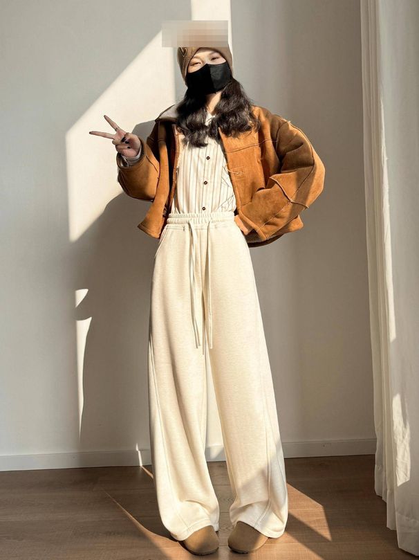 Luxury Acetate-Wool Blend Wide-Leg Pants – Winter-Ready Flared Trousers With Fleece Lining & Anti-Wrinkle Tech | Office-to-Apres-Ski Versatility_ecoleips.com