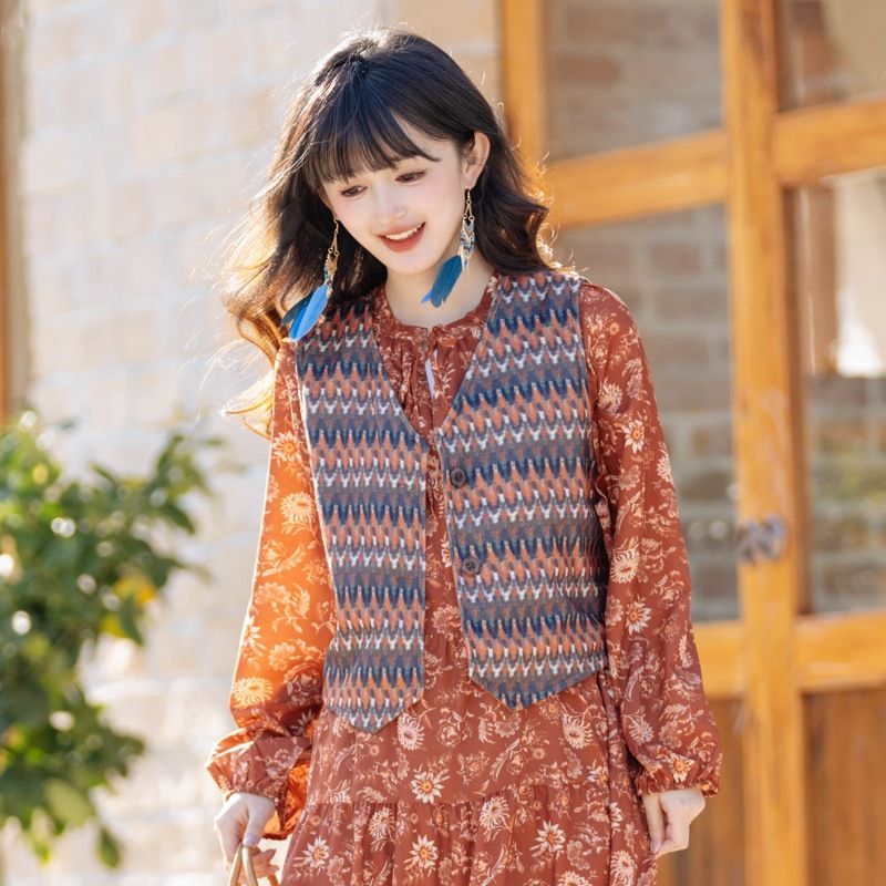 2024 Bohemian Tassel Sleeve Sun Protection Spring Summer Long Women's Vintage Ethnic Style Printed Red Dress_ecoleips.com