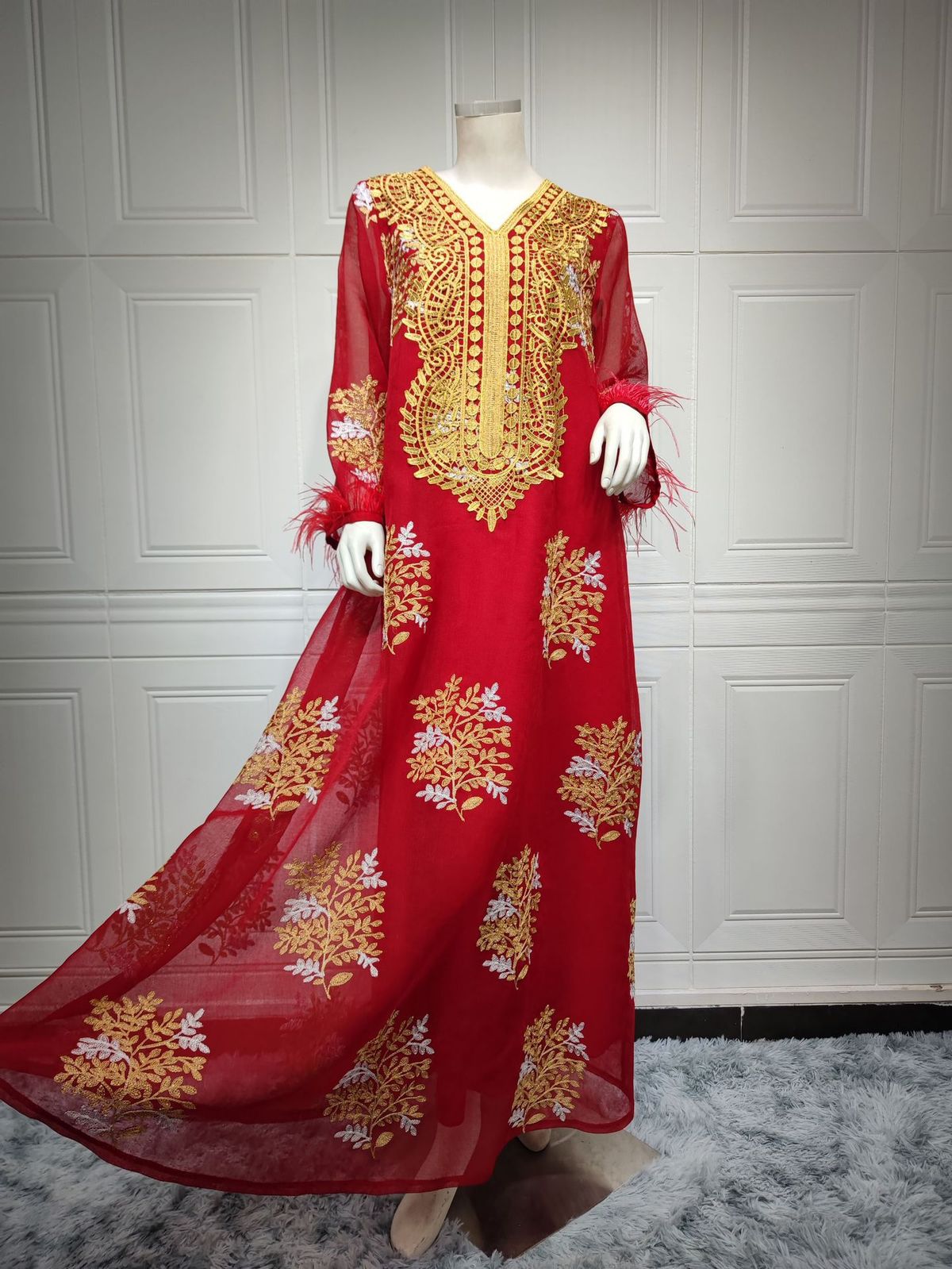 AB214 Dubai Luxury Abaya Dress for Women with Ostrich Feather Trim And Gold Lace Breathable Polyester Blend Modest Fashion S-XXL_ecoleips.com